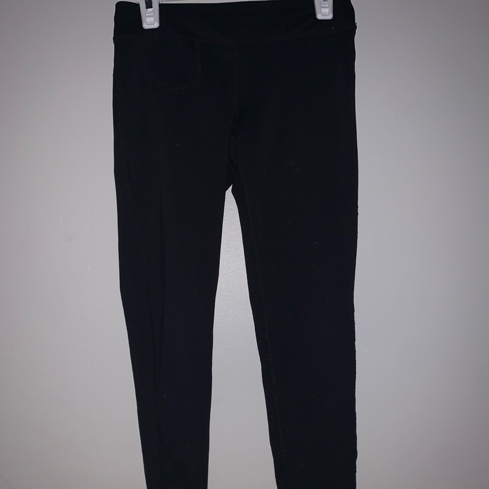 Black leggings